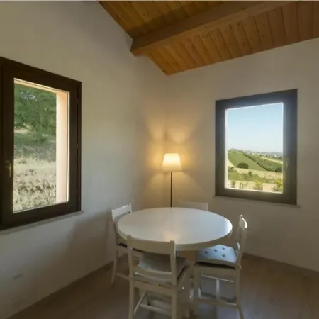 شقة Un Angolo Di Paradiso Montesicuro